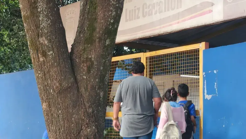 Furto de fiação suspende aulas em 6 salas no Jardim Botafogo